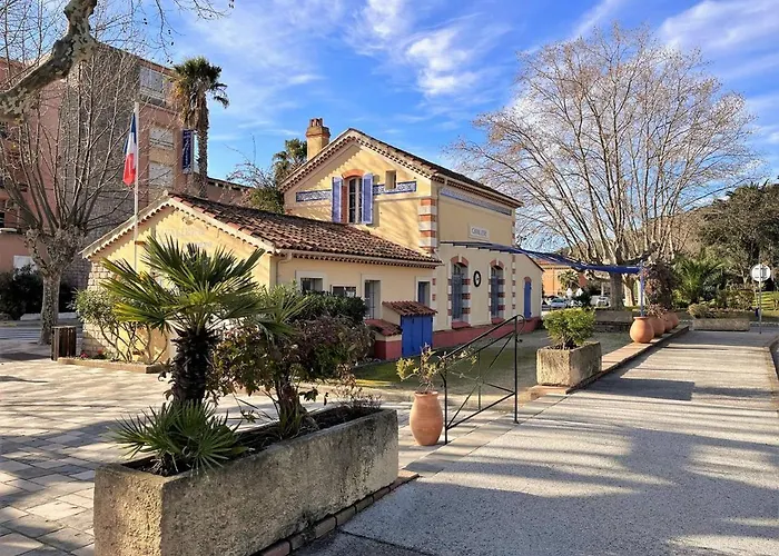 2 Pieces Sur La - 5 Couchages - Fr-1-251-443 Le Lavandou